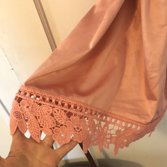 Satin/Silky Pink Lace Bridesmaid Robe - Picture 5 of 8